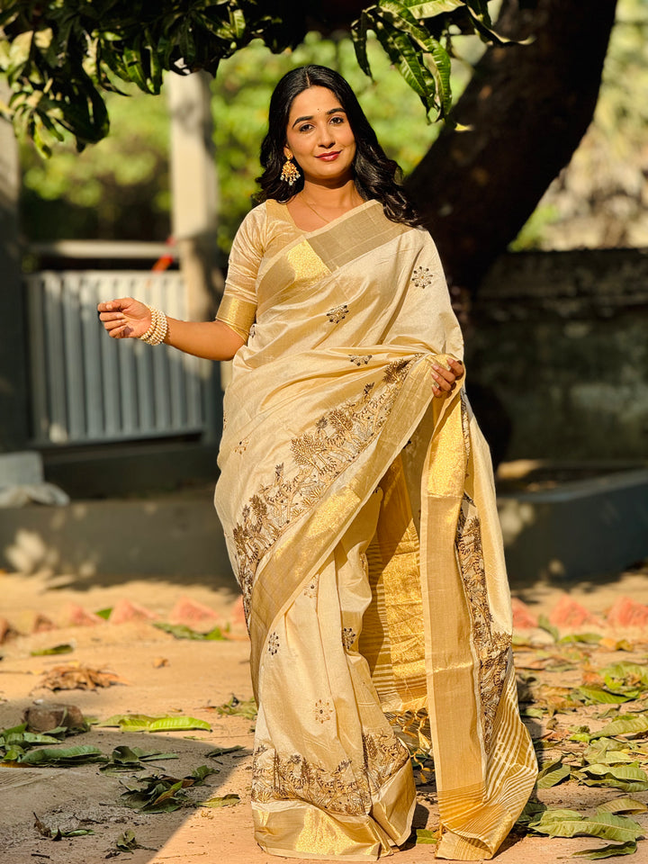 Royal Gleam Banarasi  Saree