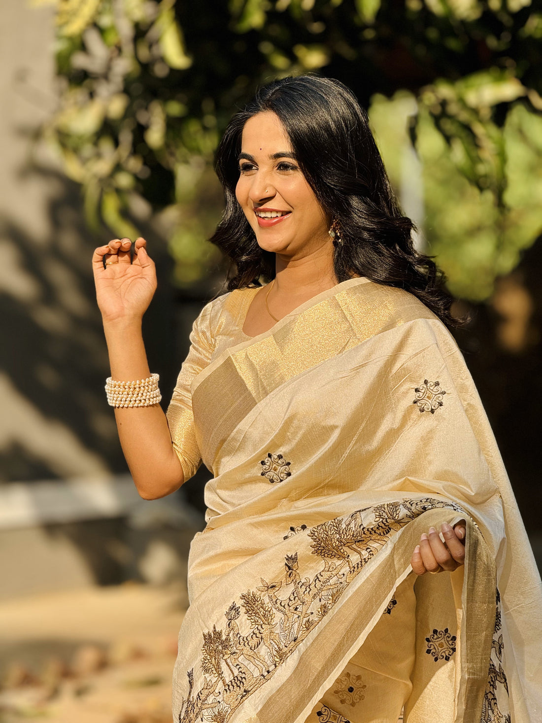 Royal Gleam Banarasi  Saree