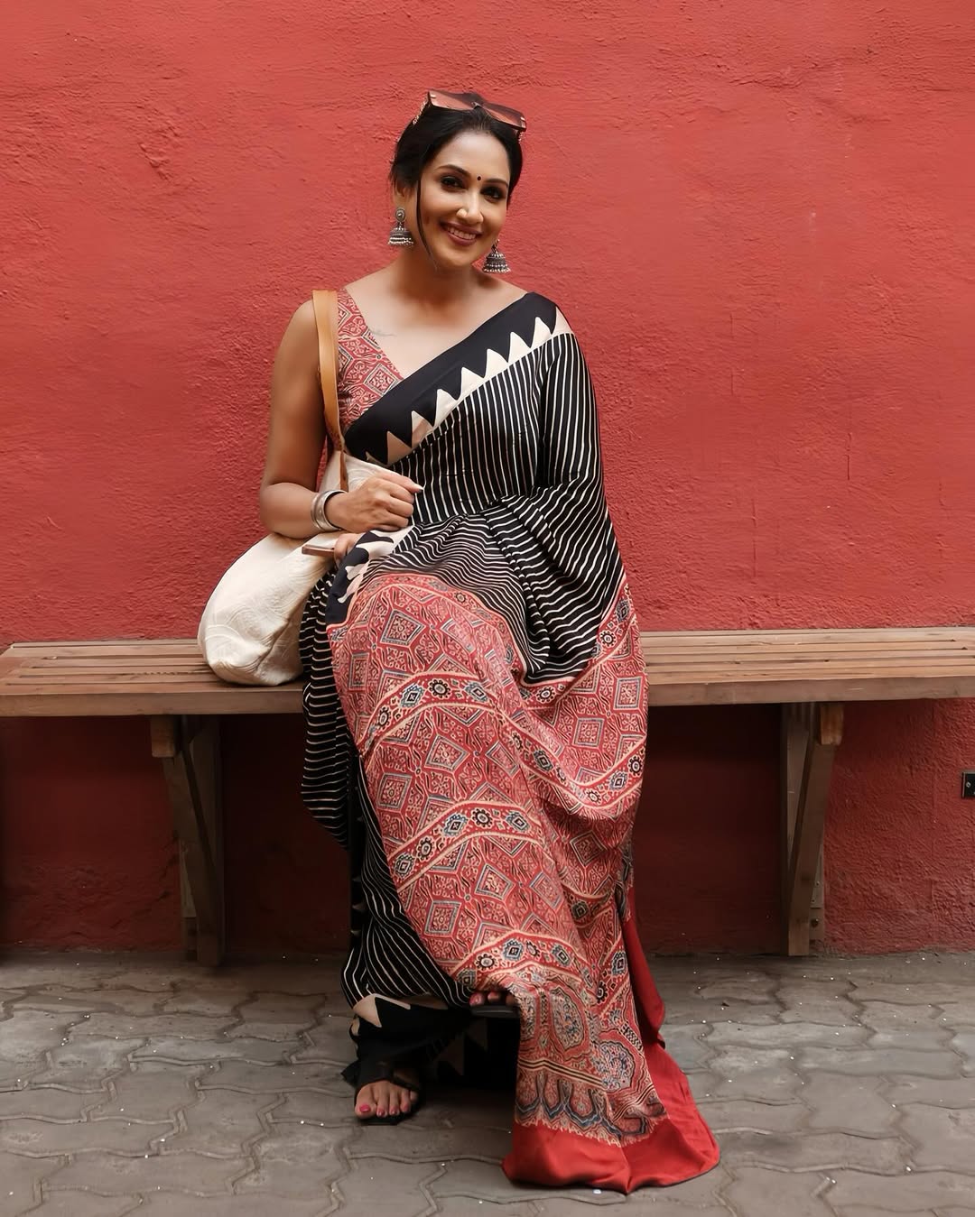 Trendy Black Striped Saree with Ajrakh Print Pallu – Festive & Party Wear