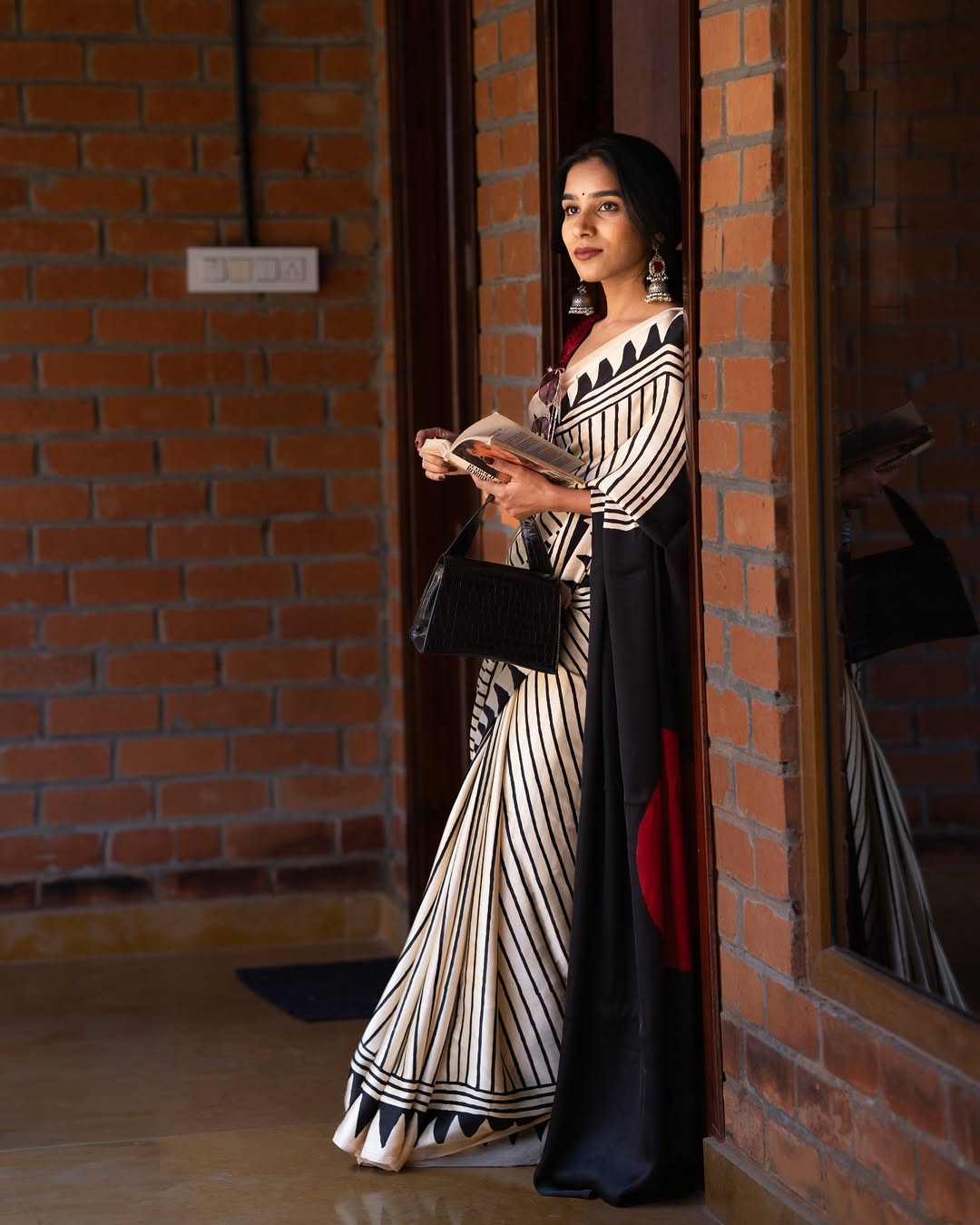 Elegant Cream & Black Stripe Saree with Red Designer Pallu – Premium Soft Silk