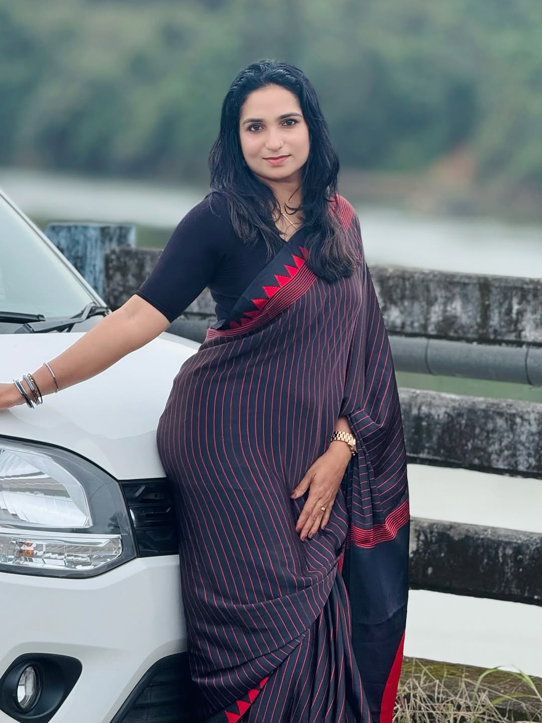 Black Red Striped Saree with Zigzag Border – Elegant Daily Wear