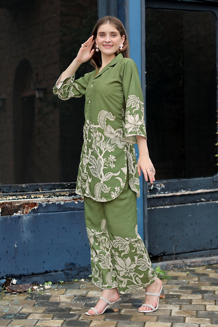 Elegant Mehndi Green Floral Printed Co-ord Set for Women