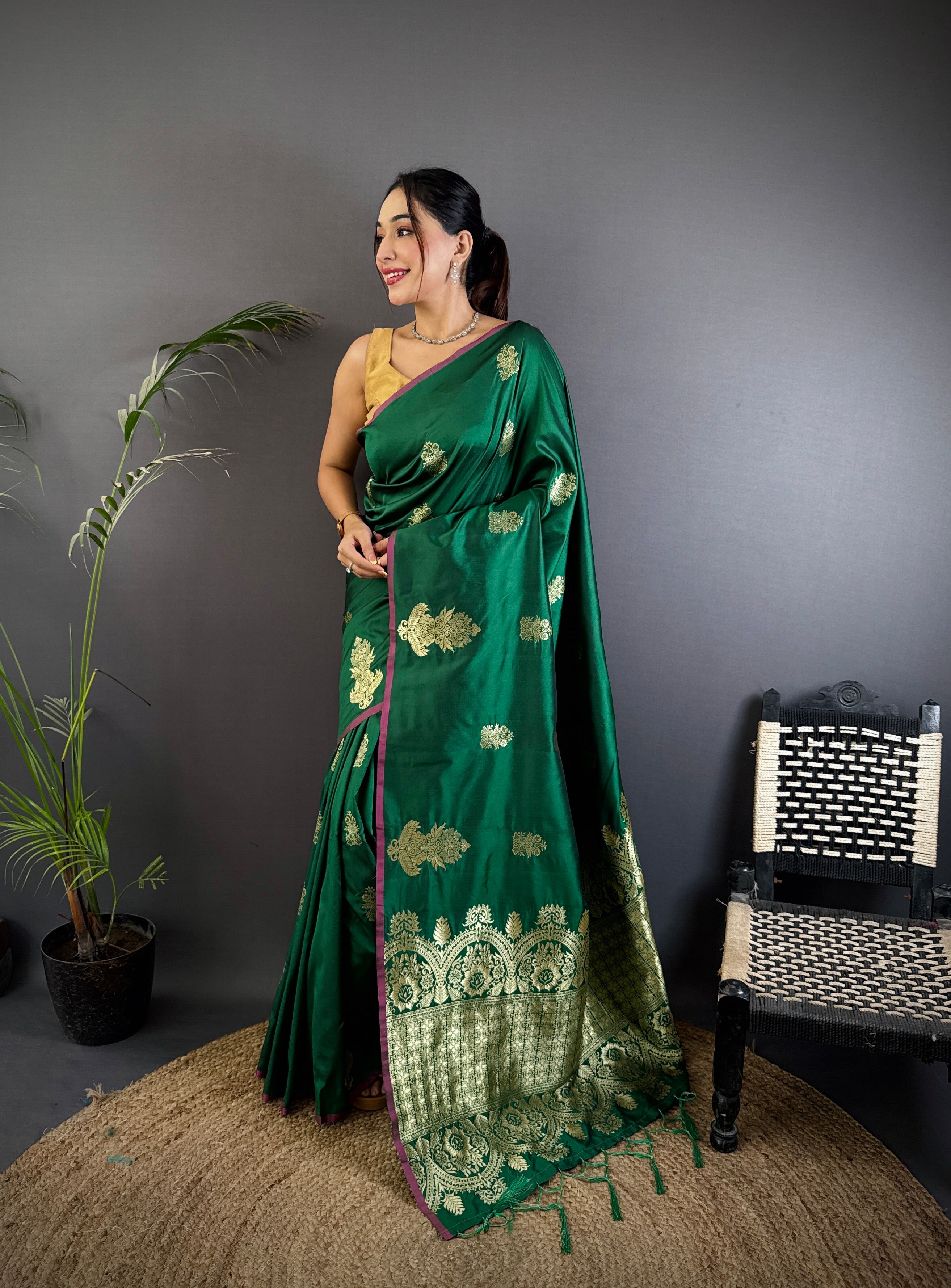 Mahalakshmi Royal Green Saree