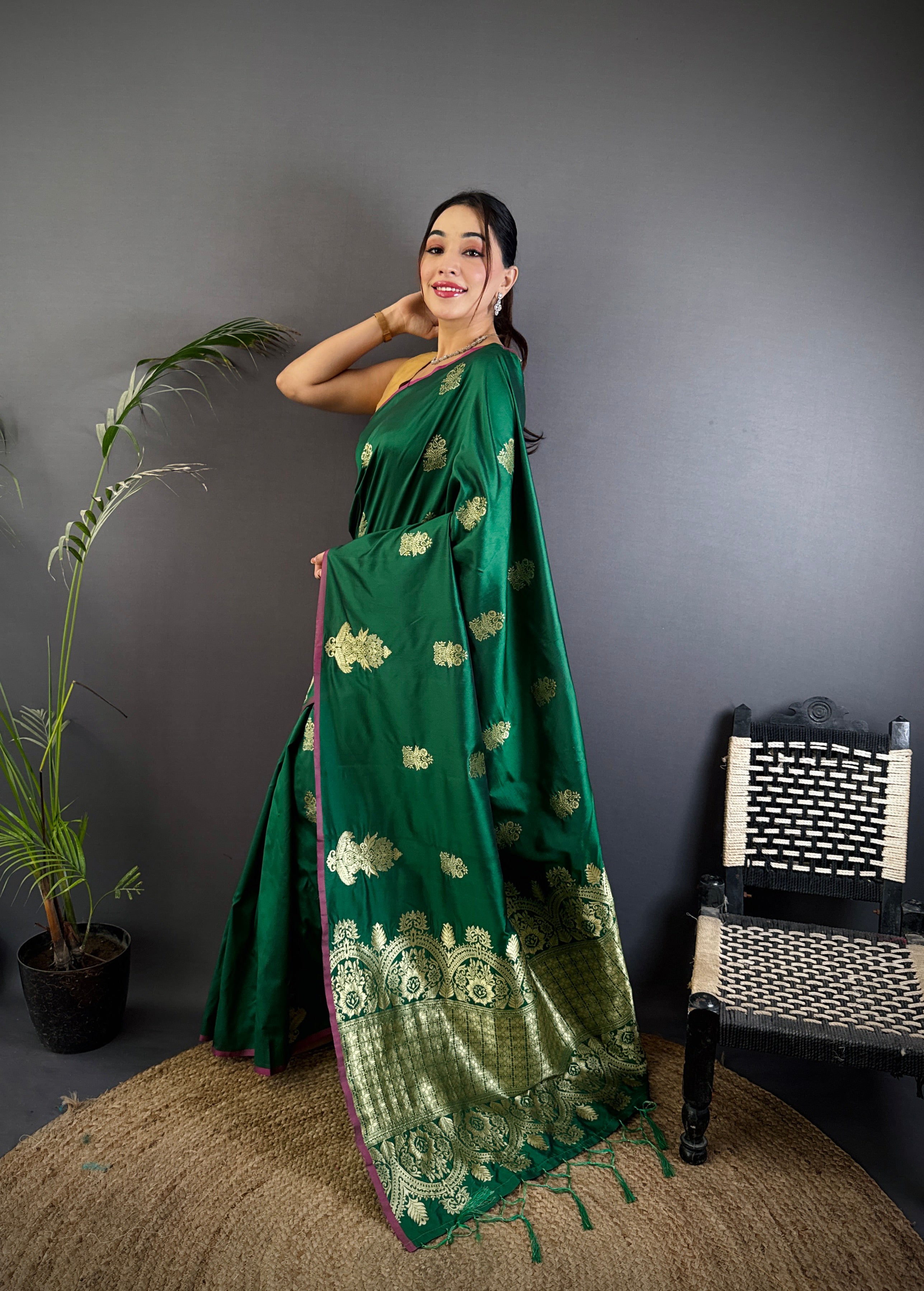 Mahalakshmi Royal Green Saree