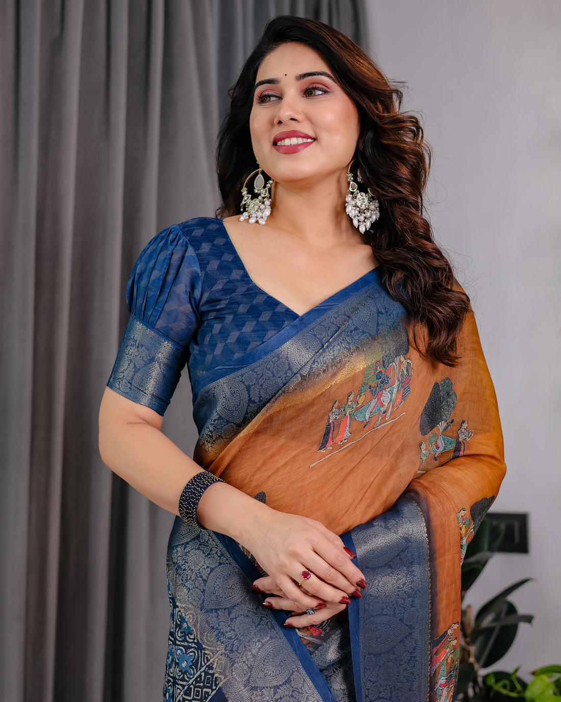 Royal Blue Border Ethnic Printed Saree