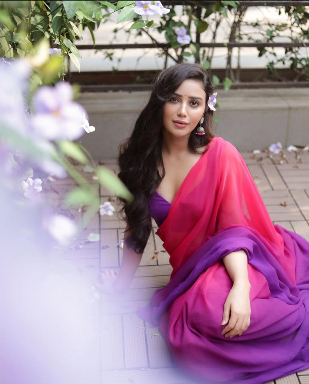 Soft Organza Dual Shade Saree in Pink and Purple