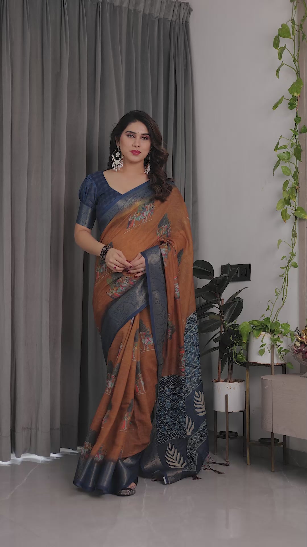 Royal Blue Border Ethnic Printed Saree